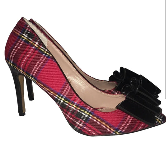 Betsey Johnson Red Plaid Tartan Pumps Size 7.5