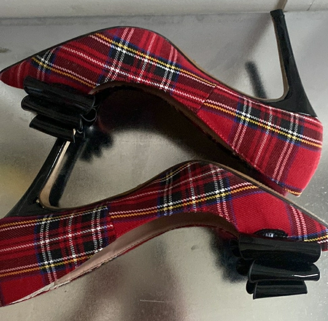 Betsey Johnson Red Plaid Tartan Pumps Size 7.5